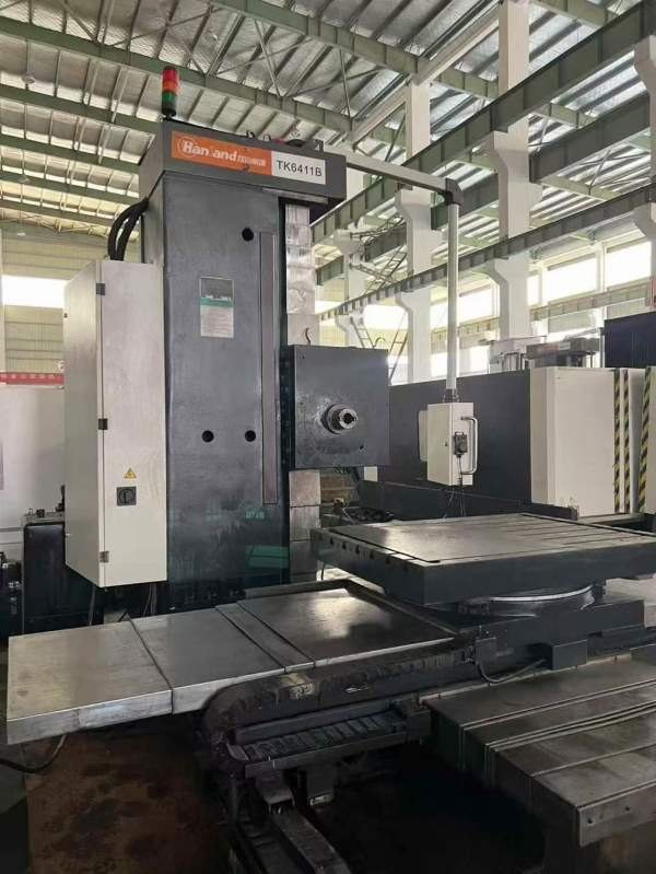刚到两台同款 汉川TK6411B作台尺寸:1350x1000mm三轴行.