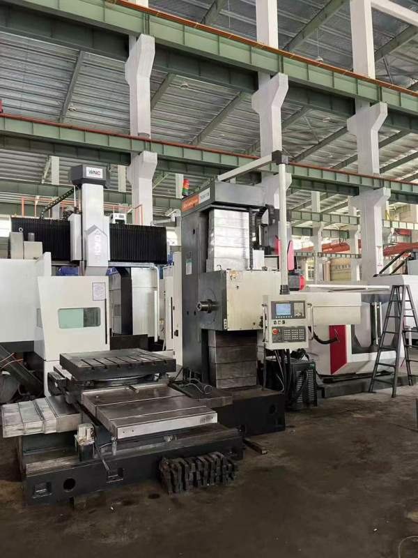 刚到两台同款 汉川TK6411B作台尺寸:1350x1000mm三轴行.