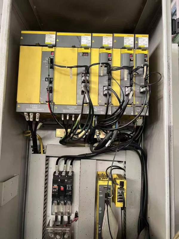 刚到两台同款 汉川TK6411B作台尺寸:1350x1000mm三轴行.