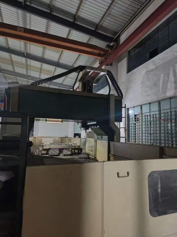 价格非常便宜用到的联系工厂在位出售台湾鸿昌重型4027.