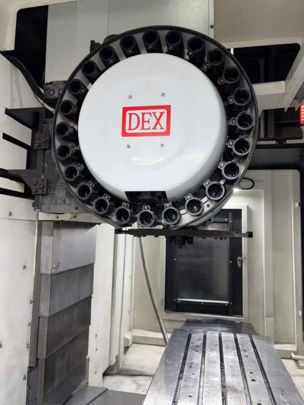 23年准新铭钰1160加工中心，三轴线轨，发那科MFplus系.