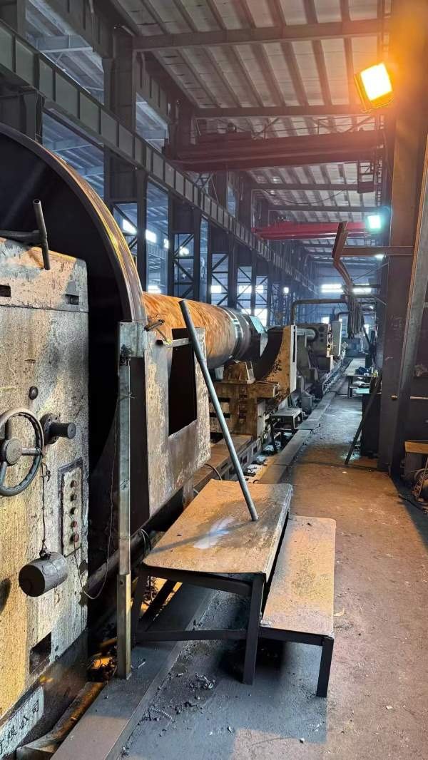 德州12米深孔镗，加工直径1.6米，13年设备，有需要私.