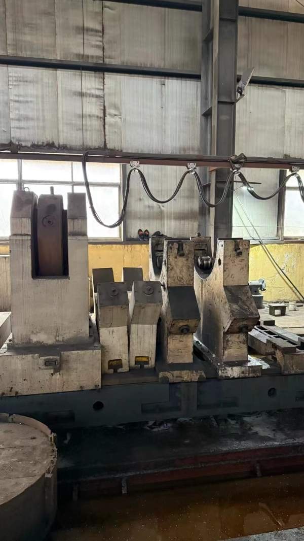 德州12米深孔镗，加工直径1.6米，13年设备，有需要私.