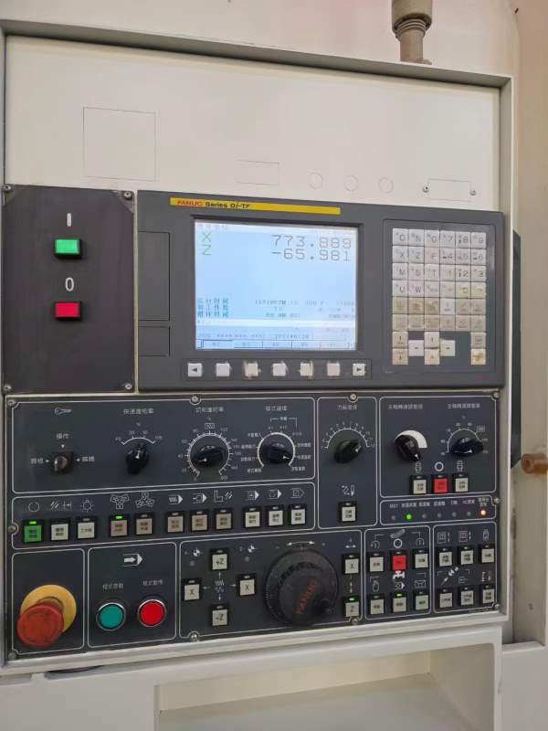 台湾油机KV500E数控立车，配15寸液压卡盘，发那科TF系.