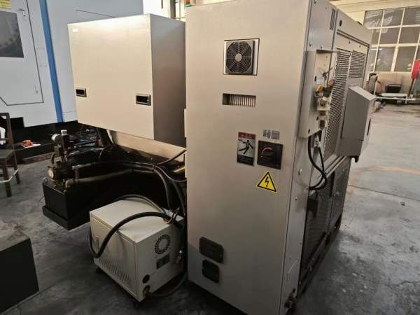 九成新津上M08JII数控车床，2018年出厂，8寸卡盘，8工.