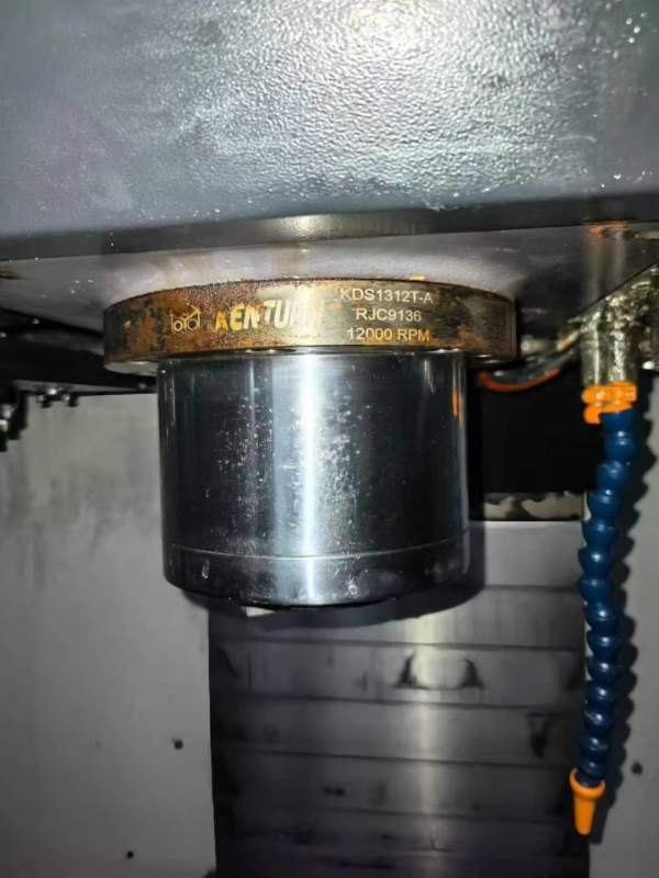 同款四台855安装少用只打了个样，三菱M80系统三轴滚柱.