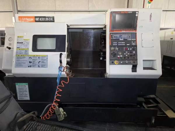 马扎克QTN200ML车铣复合，8寸卡盘，加工长度535，回转.