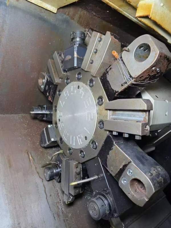 马扎克QTN200ML车铣复合，8寸卡盘，加工长度535，回转.