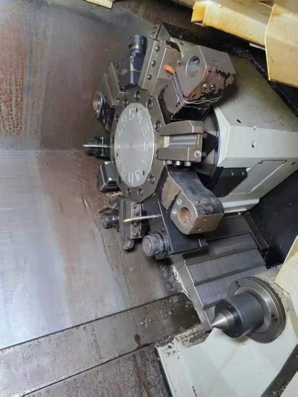 马扎克QTN200ML车铣复合，8寸卡盘，加工长度535，回转.