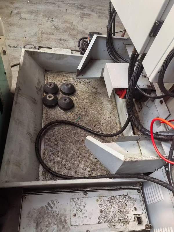 同款四台京元500钻攻中心，16把刀，主轴20000转，发那.