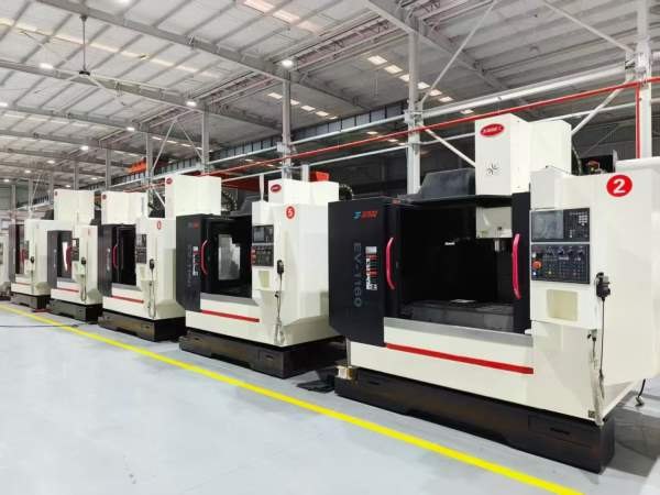 五台2022年乔峰EV-1160加工中心，其中一台Z轴加高400m.