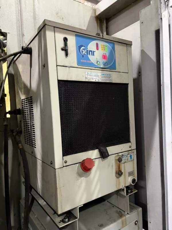 2022年台泽TZ-V850加工中心，三菱M80系统，主轴直联12.