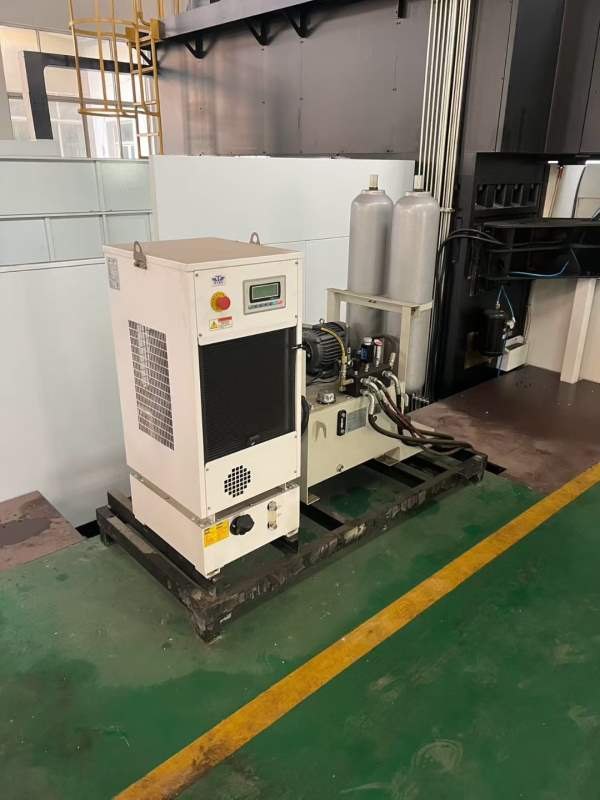 南通国盛4028龙门加工中心，工作台2000/4000mm，门宽2.