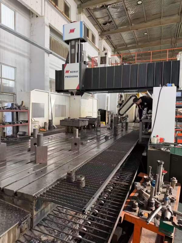 工期到了能打钱的联系22年到厂纽威6033龙门加工中心工.