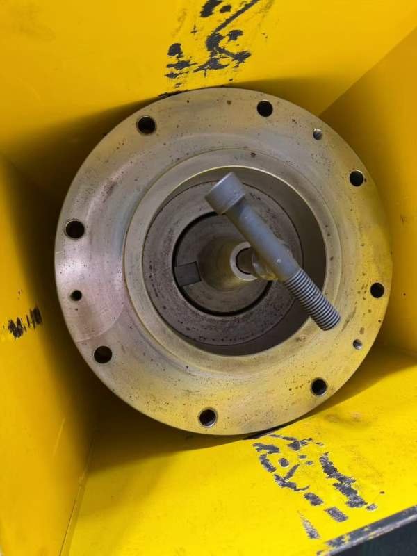 工期到了能打钱的联系22年到厂纽威6033龙门加工中心工.