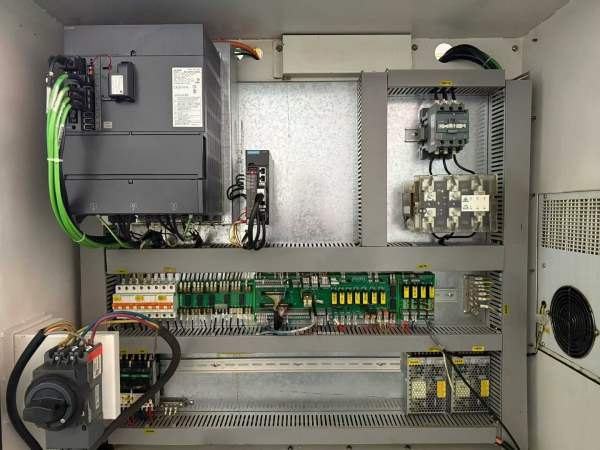 三菱M80系统还有9台