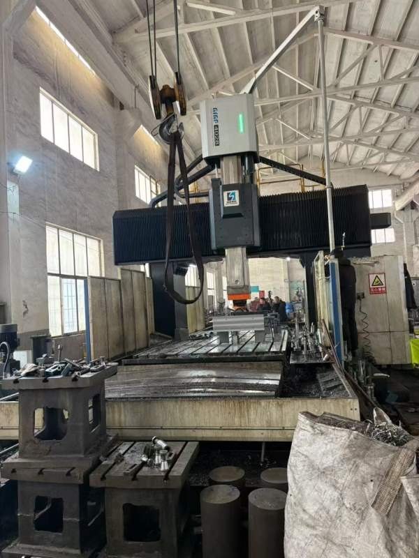 刚刚买下：顶配南通国盛4028龙门加工中心，2022年10月.