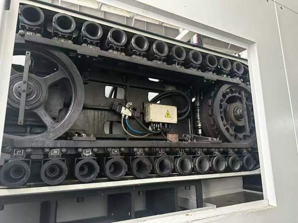 纽威500卧加双台发那科mf系统，32把刀库，一度一分。.