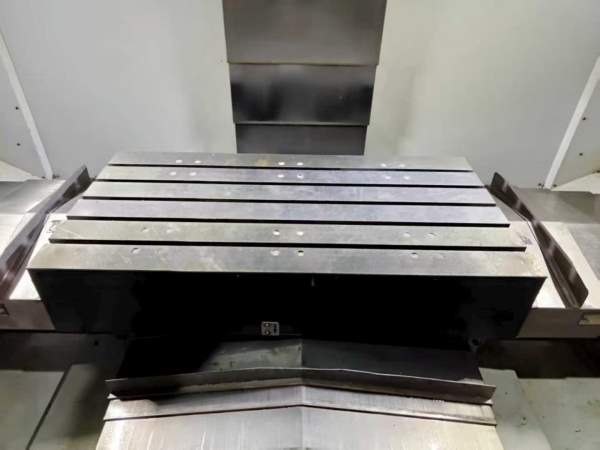 新到一台2024年海天精工VMC-1000立式加工中心，发那科.