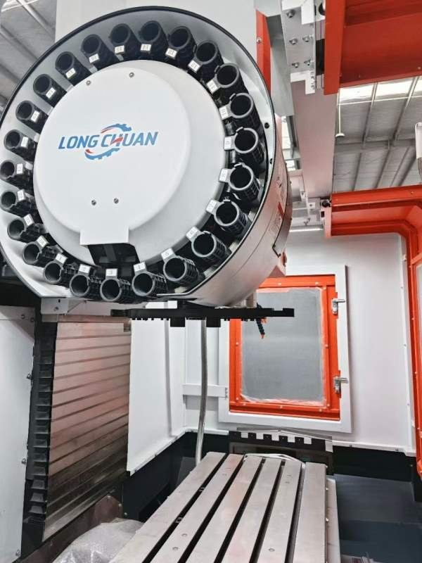 全新855加工中心，二手价格，三线滚柱，机械臂刀库，.