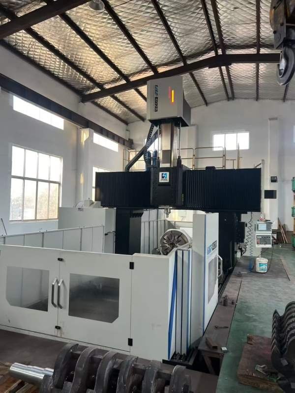 南通国盛4028龙门加工中心，工作台2000/4000mm，门宽2.