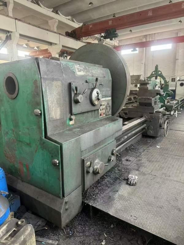 星火8米61160车床江苏在位出售！就是脏点，成色不错，.