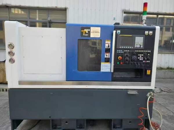 台湾东台精机TCS-2500u数控车床，10寸中空卡盘，主电.