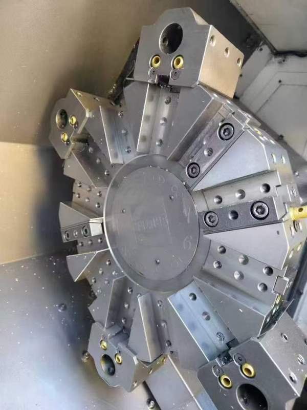 台湾东台精机TCS-2500u数控车床，10寸中空卡盘，主电.