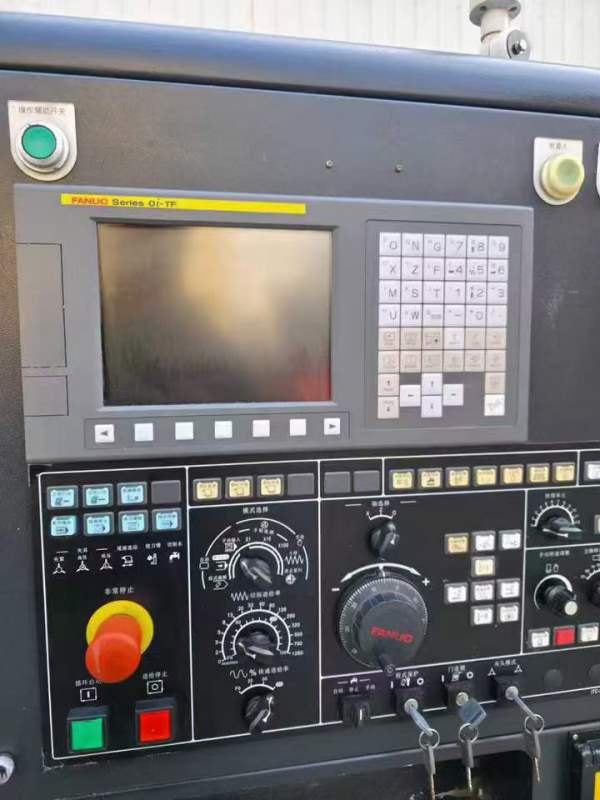 台湾东台精机TCS-2500u数控车床，10寸中空卡盘，主电.