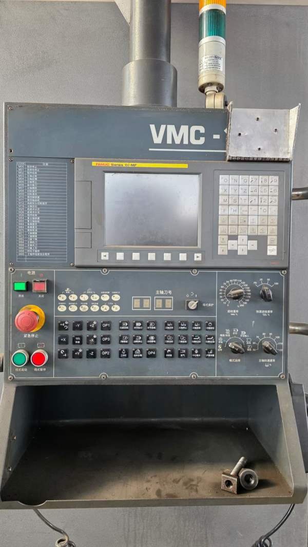 台湾原装进口高峰VMC1370立式加工中心，行程1300x700x.