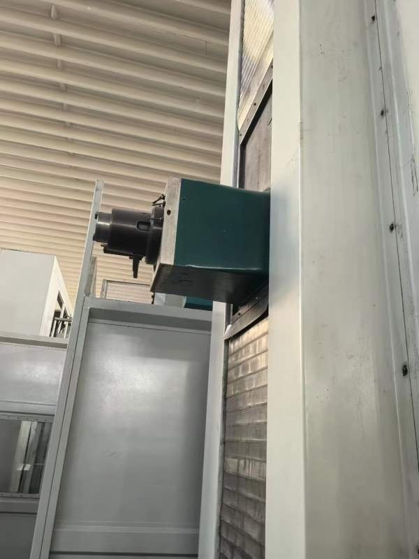 意大利帕马130数控镗床工作台参数：工作台2200/1800轴.