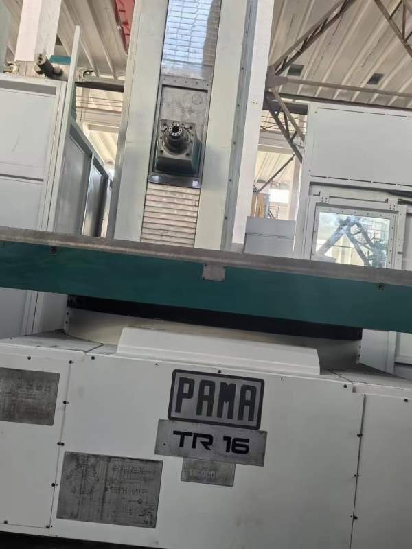 意大利帕马130数控镗床工作台参数：工作台2200/1800轴.