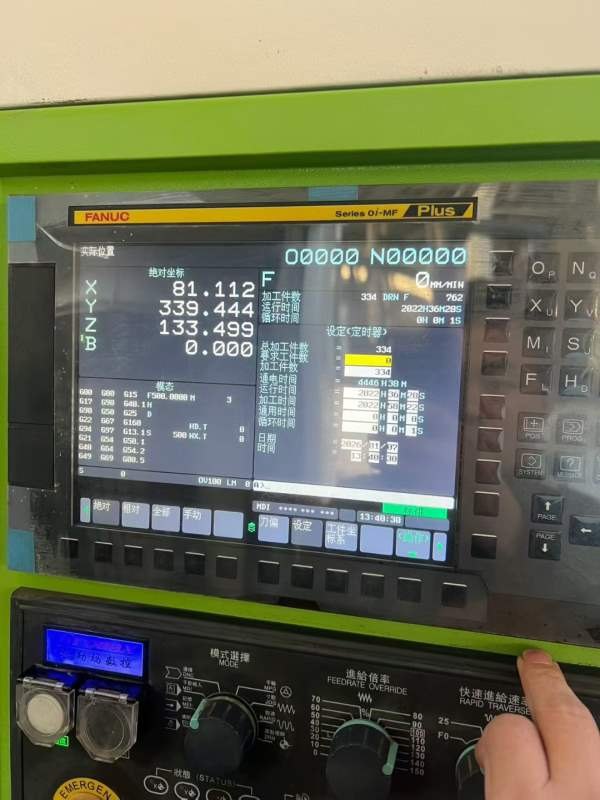 刚刚到货格勒玛700，630单工作台卧加三轴行程/Y/Z，11.