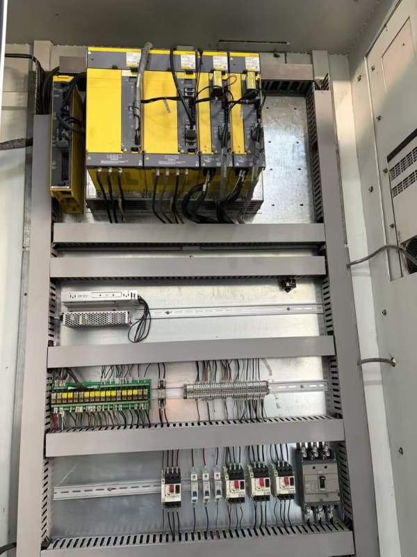 南京四开800单工位卧加，同款两台，2022年出厂，法纳.