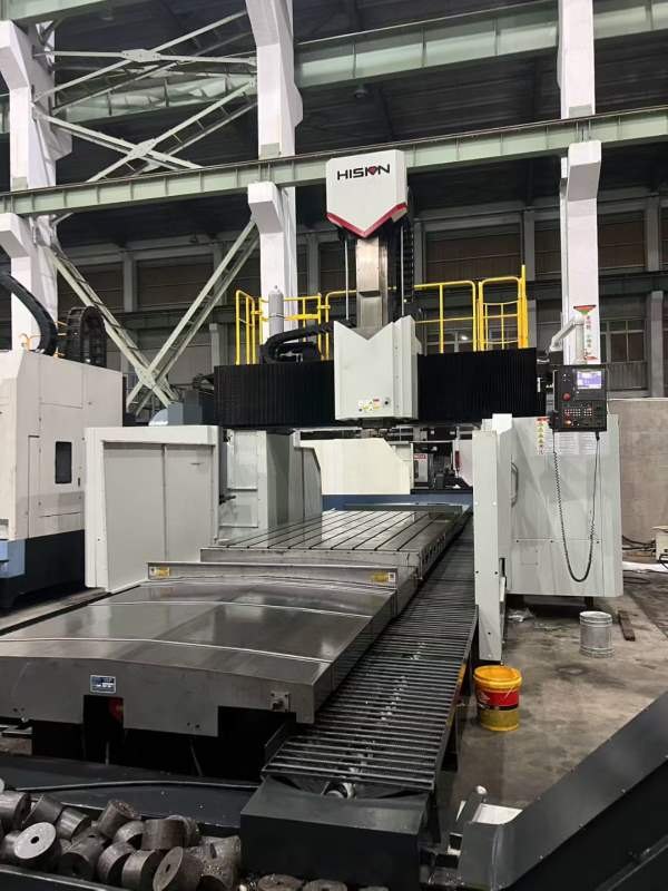 宁波海天2840数控龙门，工作台2000/4000mm，门宽2800m.