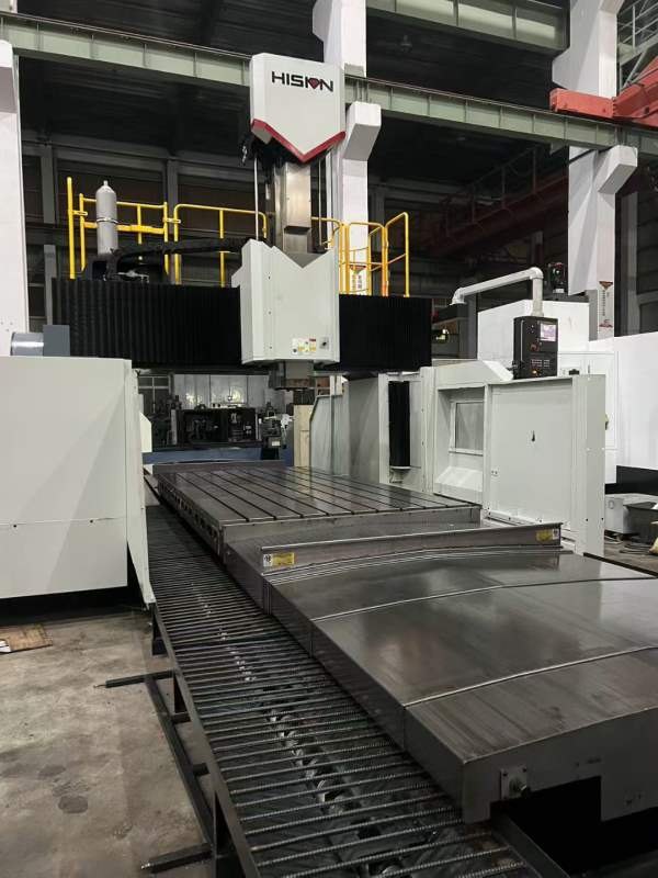 宁波海天2840数控龙门，工作台2000/4000mm，门宽2800m.