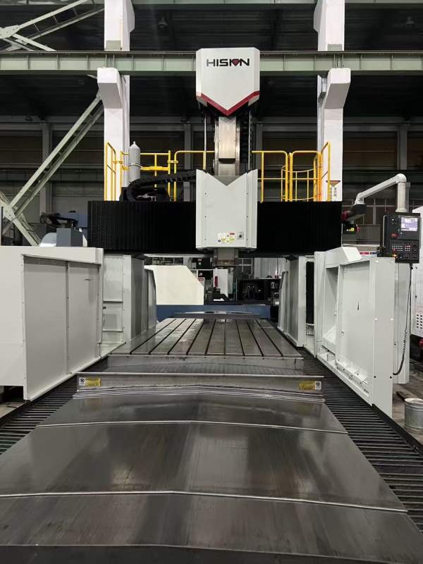 宁波海天2840数控龙门，工作台2000/4000mm，门宽2800m.