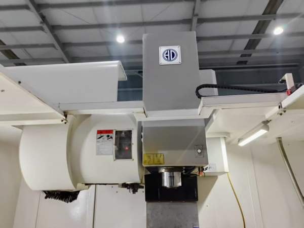 新到一台2022年厚道VF138加工中心，三菱M80系统，BT40.