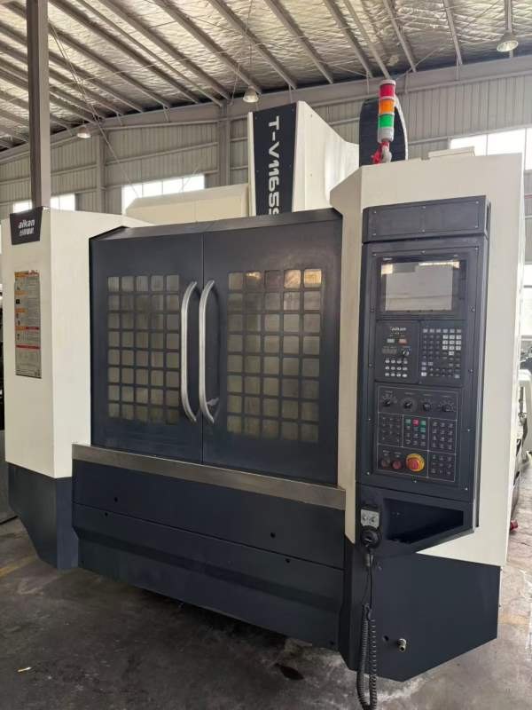 台群1165，1160加工中心，2023年出厂，三菱M80系统，.