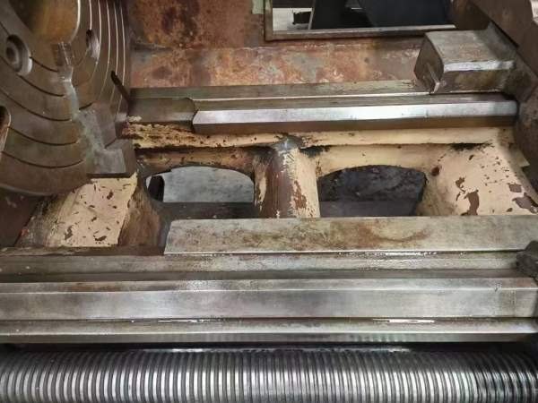 金宇6163X6000数控车，很少用。