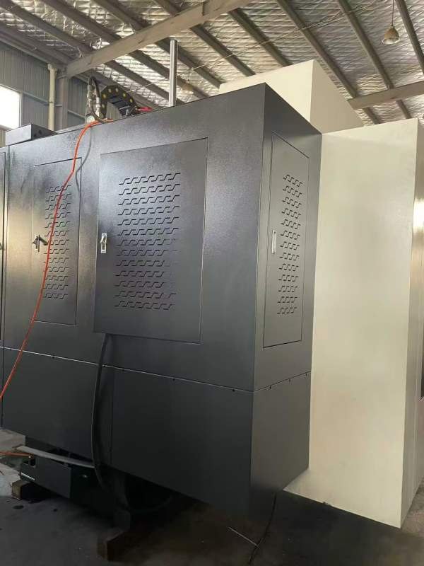 2022年坤杰1370加工中心，发那科MFplus系统，两线一硬.