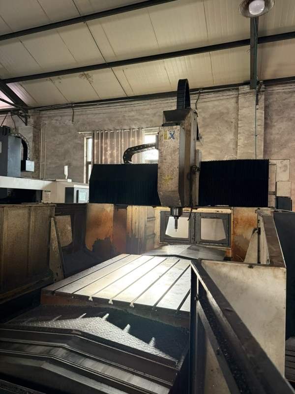 1210，808，1080，1210，1315五台精雕机，打包批发同.