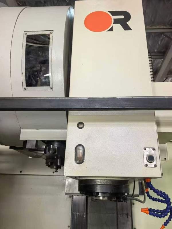 台湾原装台中精机V110系统：发那科0i-MD1包系统带USB.