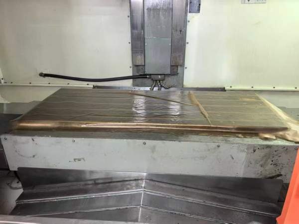 台湾原装台中精机V110系统：发那科0i-MD1包系统带USB.