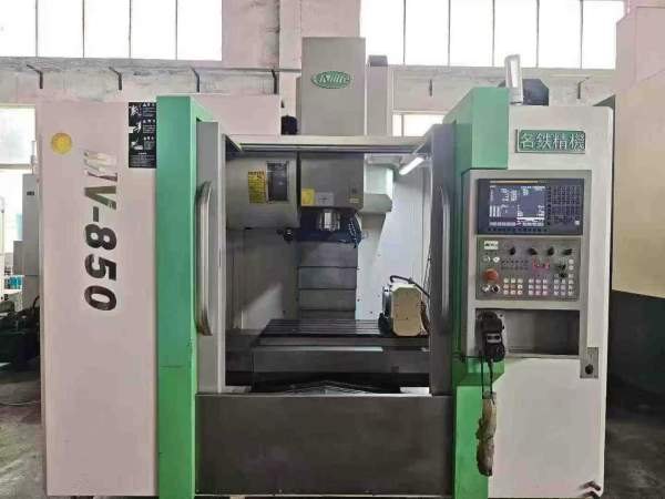 两线一硬名铁850四轴加工中心，发那科MF PIUS系统，BT.