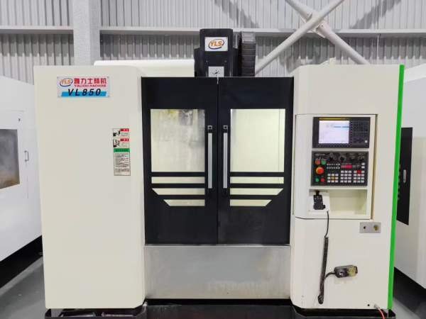 一台2020年12月雅力士重型850加工中心，两线一硬重型.