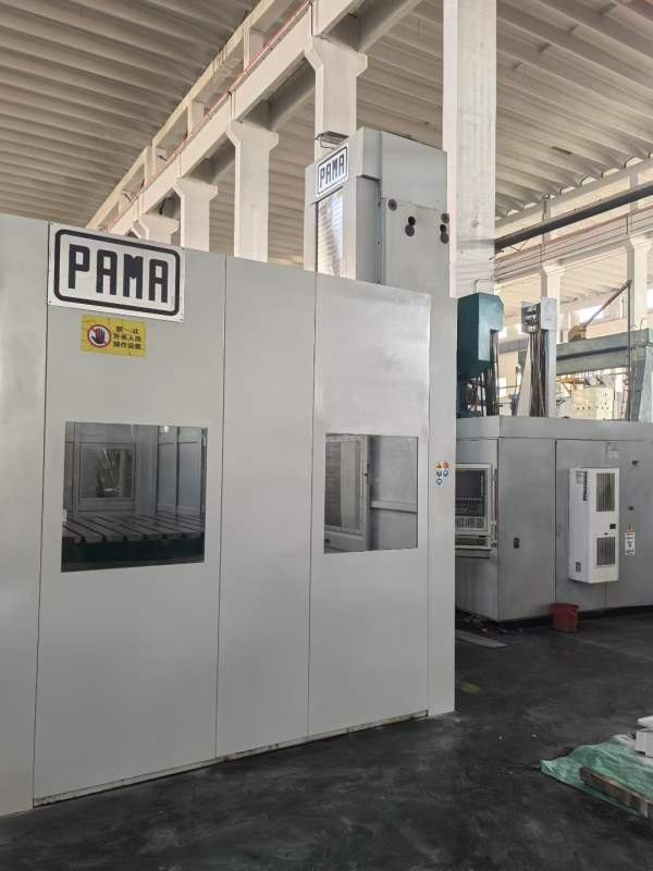 意大利帕马130高配型数控镗床工作台参数：工作台2200/.