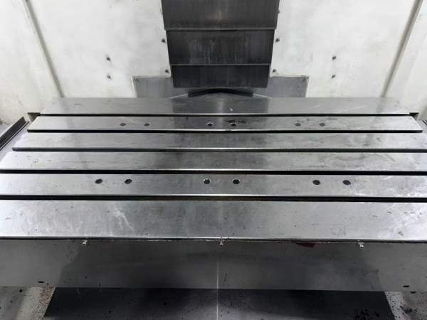 23年准新铭钰1165加工中心，三轴线轨，发那科MFplus系.