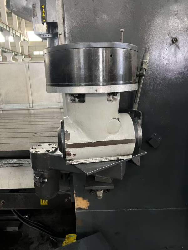 杭州友佳4224E数控龙门，工作台2/4米，门宽2.5米，门.