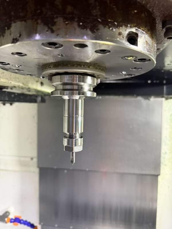 陕西咸阳工厂买下日本马扎克VCE430AL（1台）2022年产.